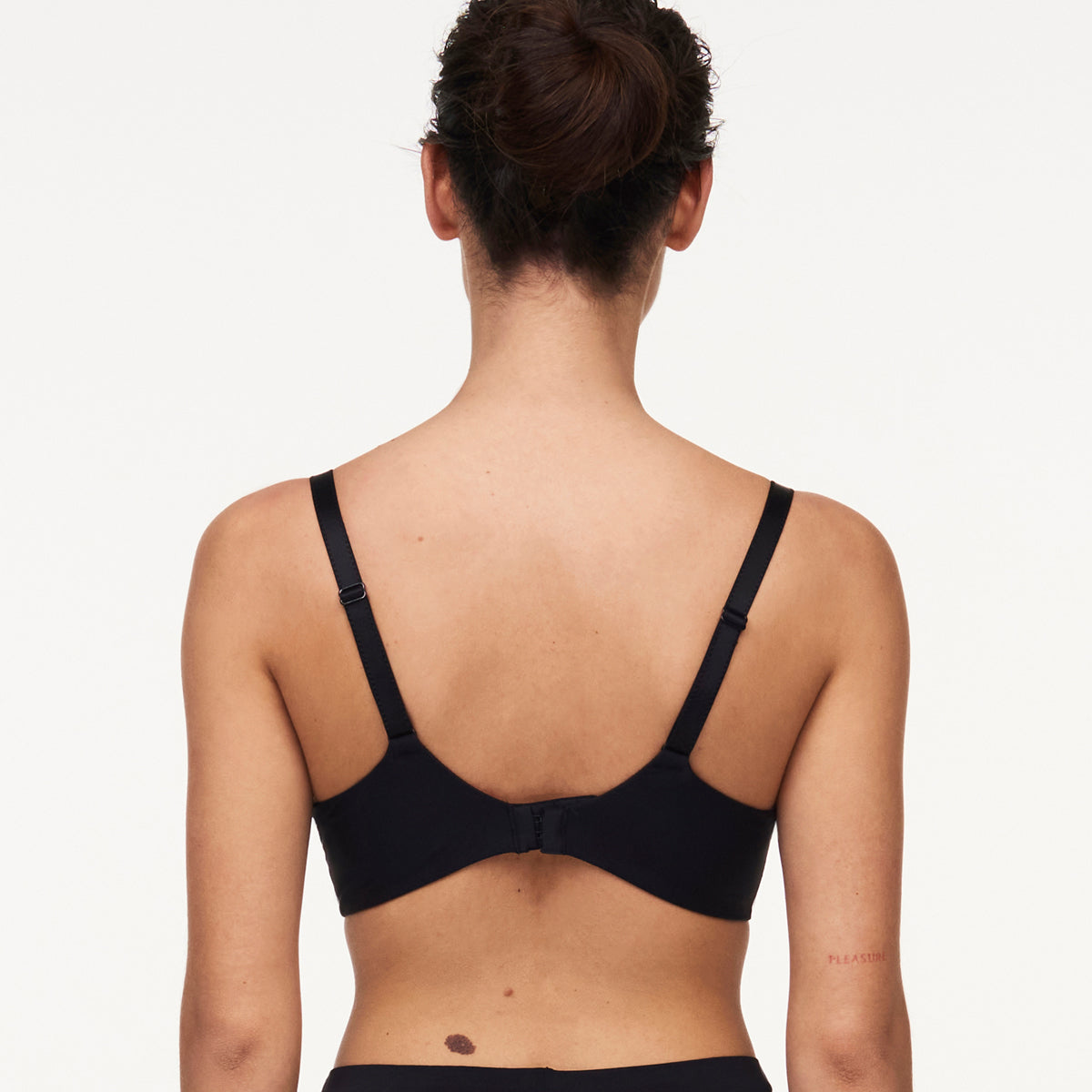 Chantelle Orangerie Dream BH med bøjle, sort - C17Q10 - 011 - Black