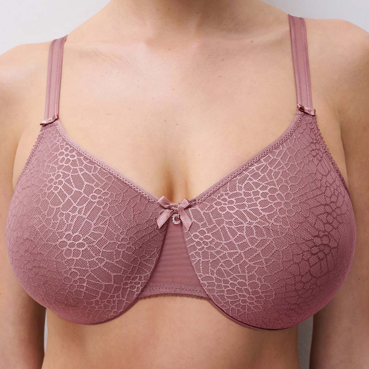 Chantelle C Magnifique BH med bøjle, rosa - C18910 - 0R4 - Rose Des Bois