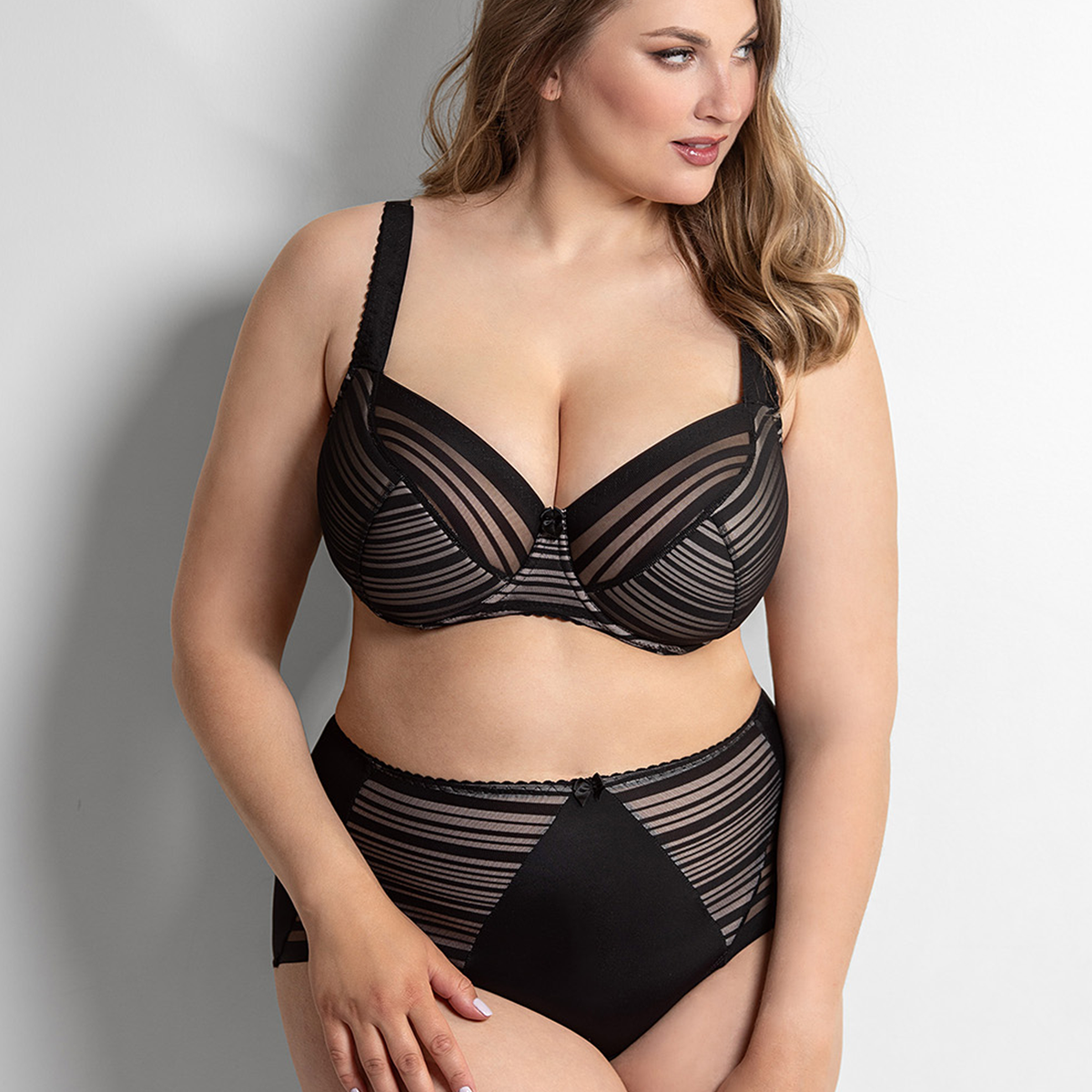 Plaisir Zoe Pure Line - Black - 8028-Black