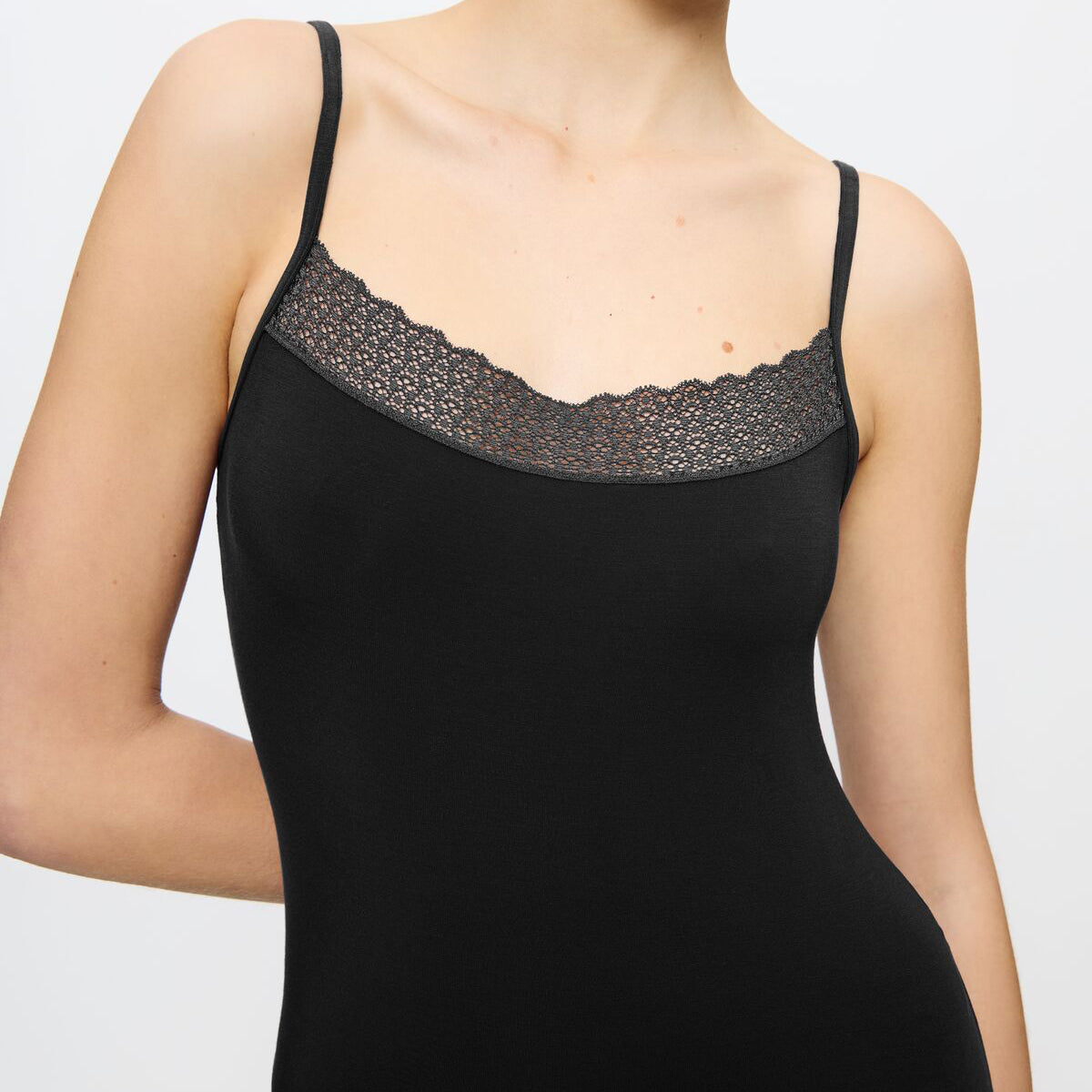 Triumph Feel of Modal Spaghetti - Black - 10221654-0004