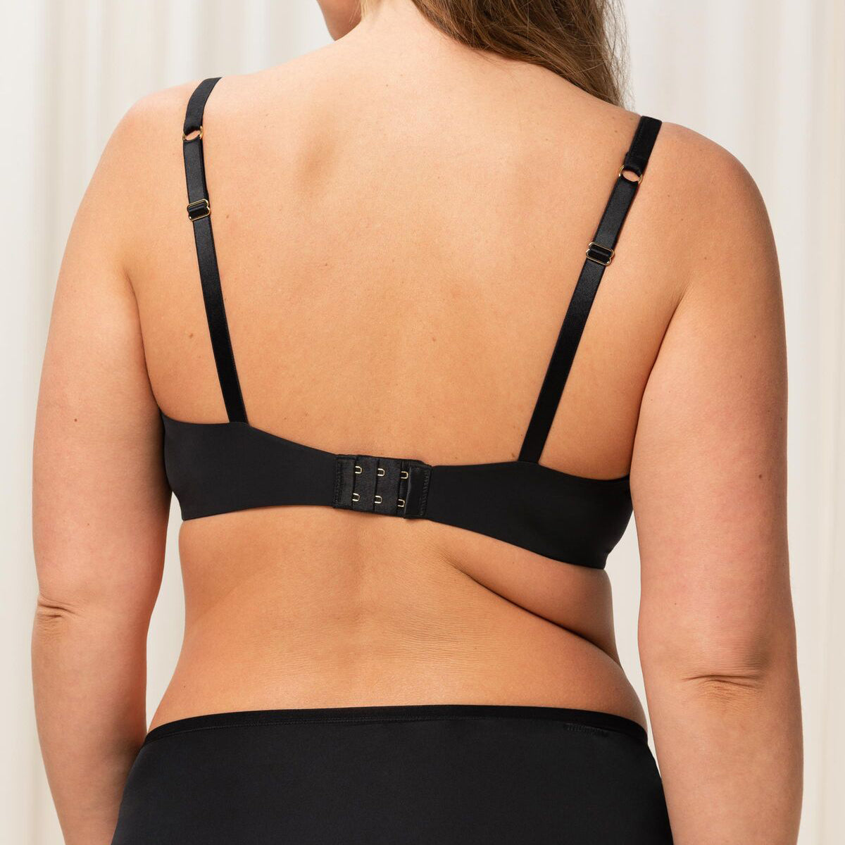 Triumph Body Make-Up Essentials WHP - Black - 10162589-0004