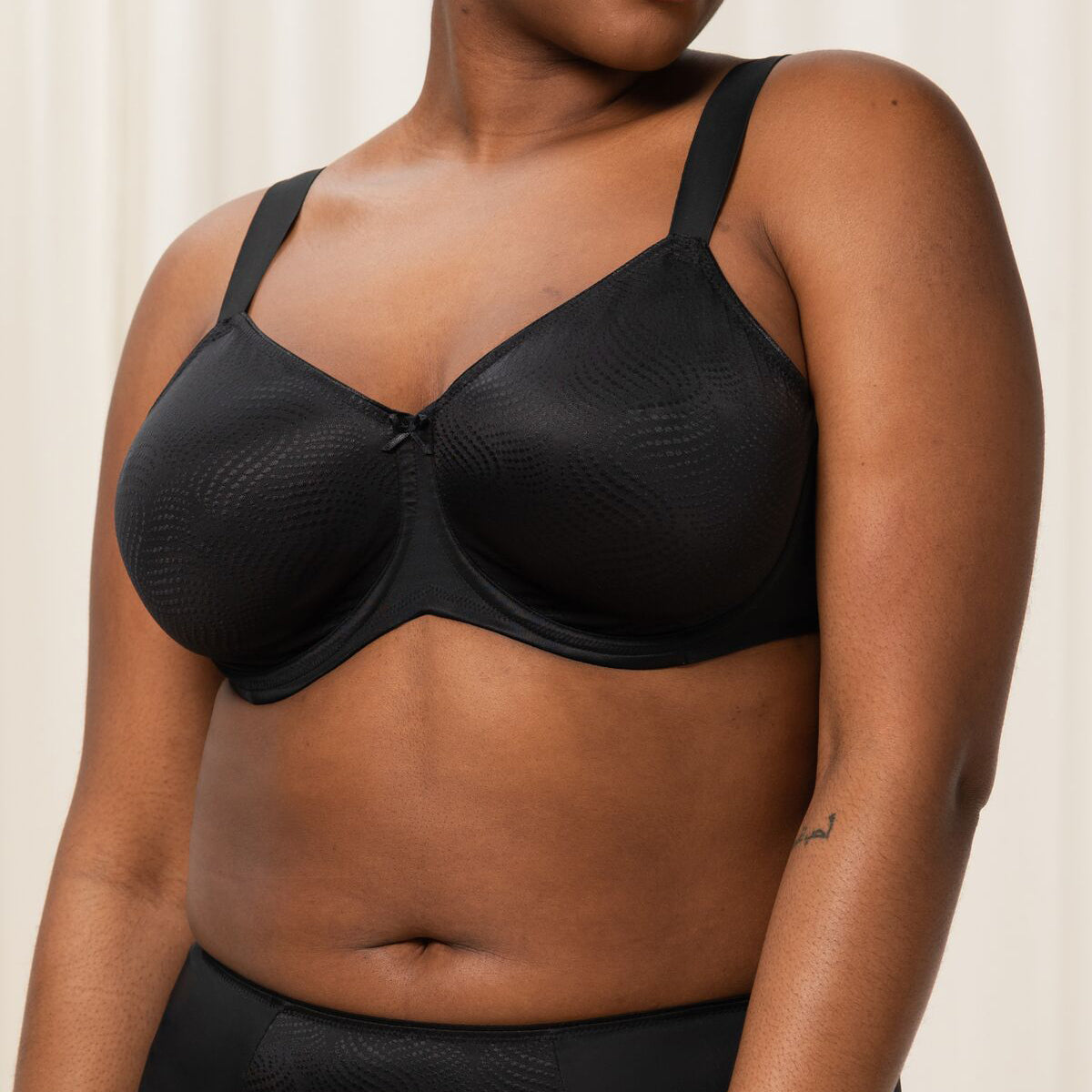 Triumph Dames Ladyform Soft W X Minimaliseerbeha 10166306 - Nu 42% korting