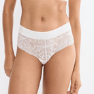 Triumph Body Make-Up Illusion Lace hipster trusse, creme - 10219748 - 1595 - Ecru White