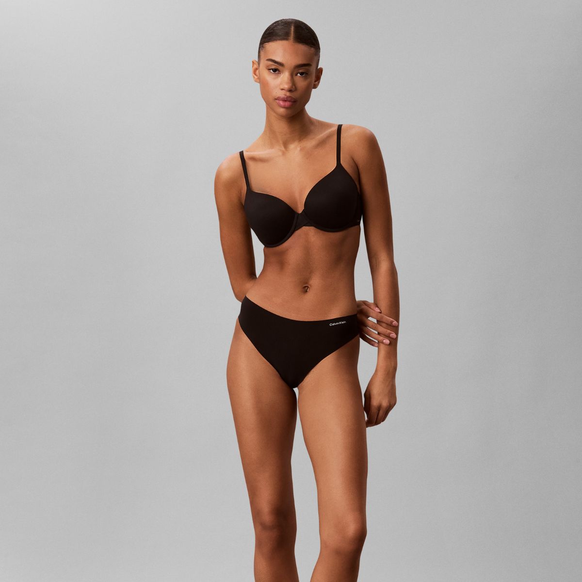 Calvin Klein Invisibles Microfibe 3-pak g-streng, sort - LV00QD5416 - UB1 - Black/black/black